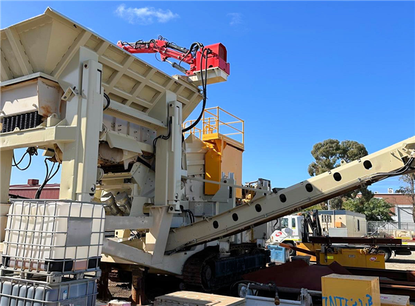 Metso - Nordberg Mobile Crushing Plant With C125 Jaw Crusher & Grizzly Feeder)